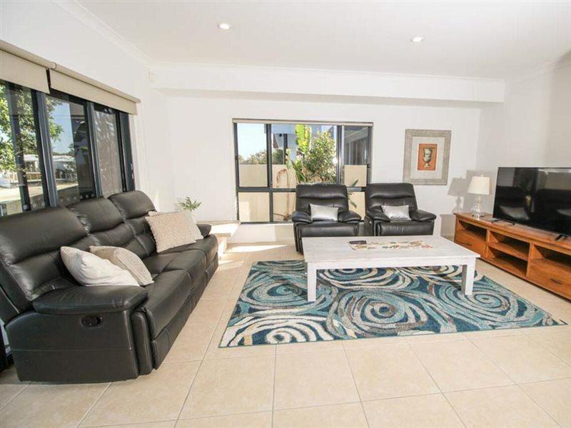 Maureen Waterfront Beach House Broadbeach Waters Eksteriør bilde