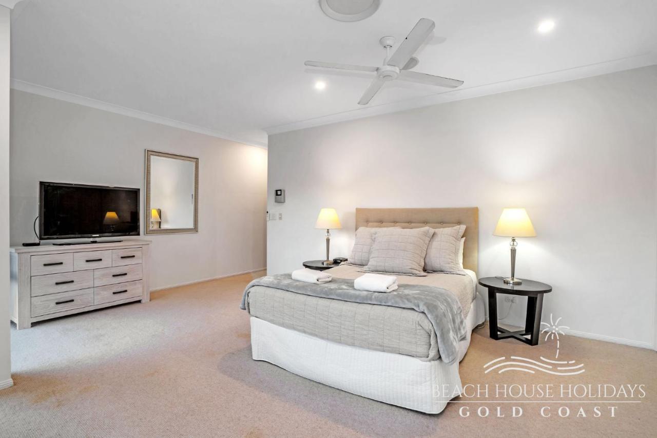 Maureen Waterfront Beach House Broadbeach Waters Eksteriør bilde